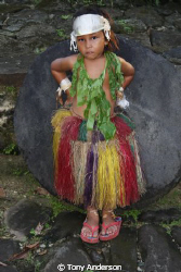 Little Girl in Yap by Tony Anderson 